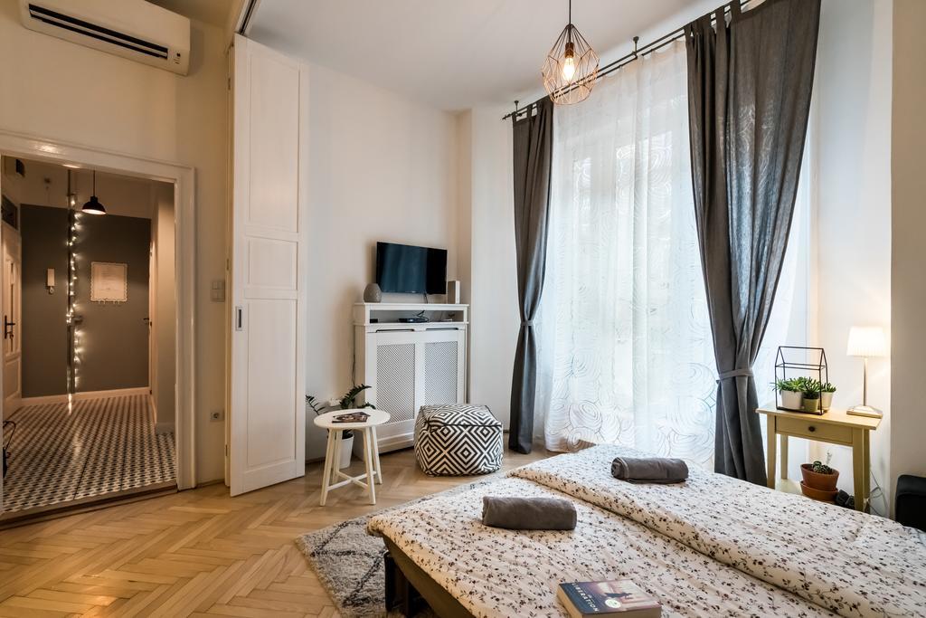 Bpr Charming Design Apartment With Balcony, A/C ブダペスト エクステリア 写真