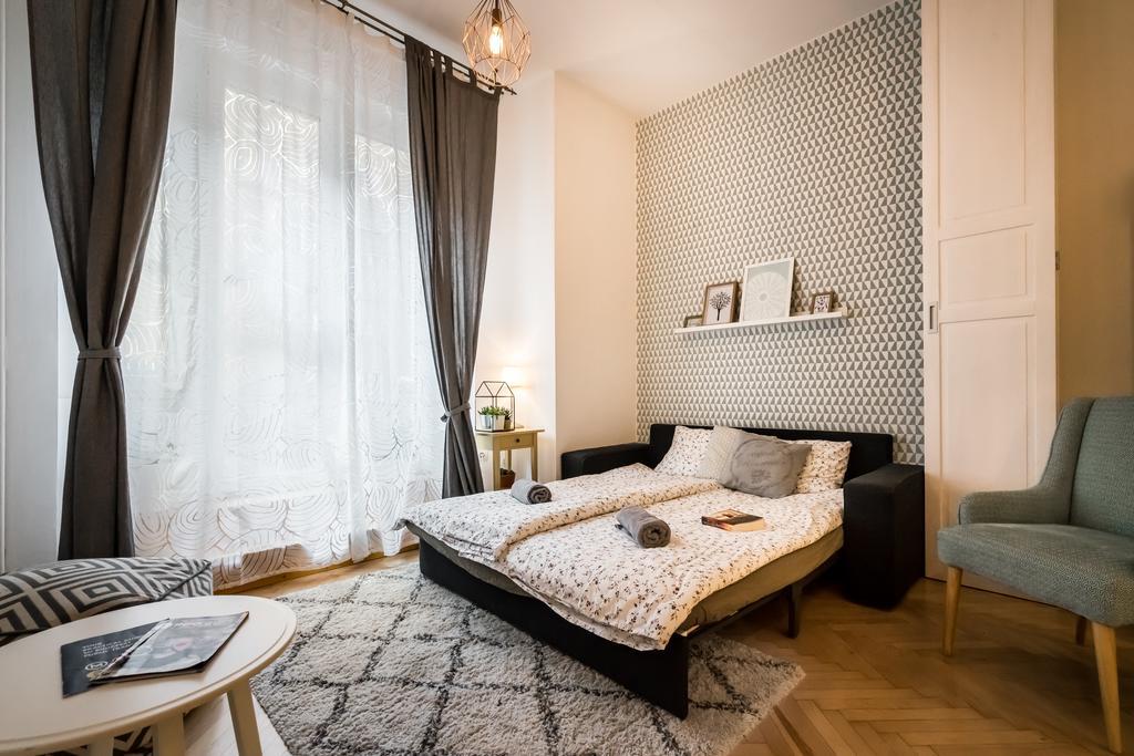 Bpr Charming Design Apartment With Balcony, A/C ブダペスト エクステリア 写真